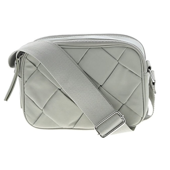 House of Harlow 1960 Gray Quilted Crossbody Bag - Picture 2 of 8